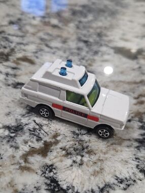 Corgi Junior Police Range Rover